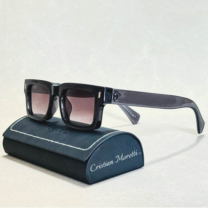 Carnaby Square Frame